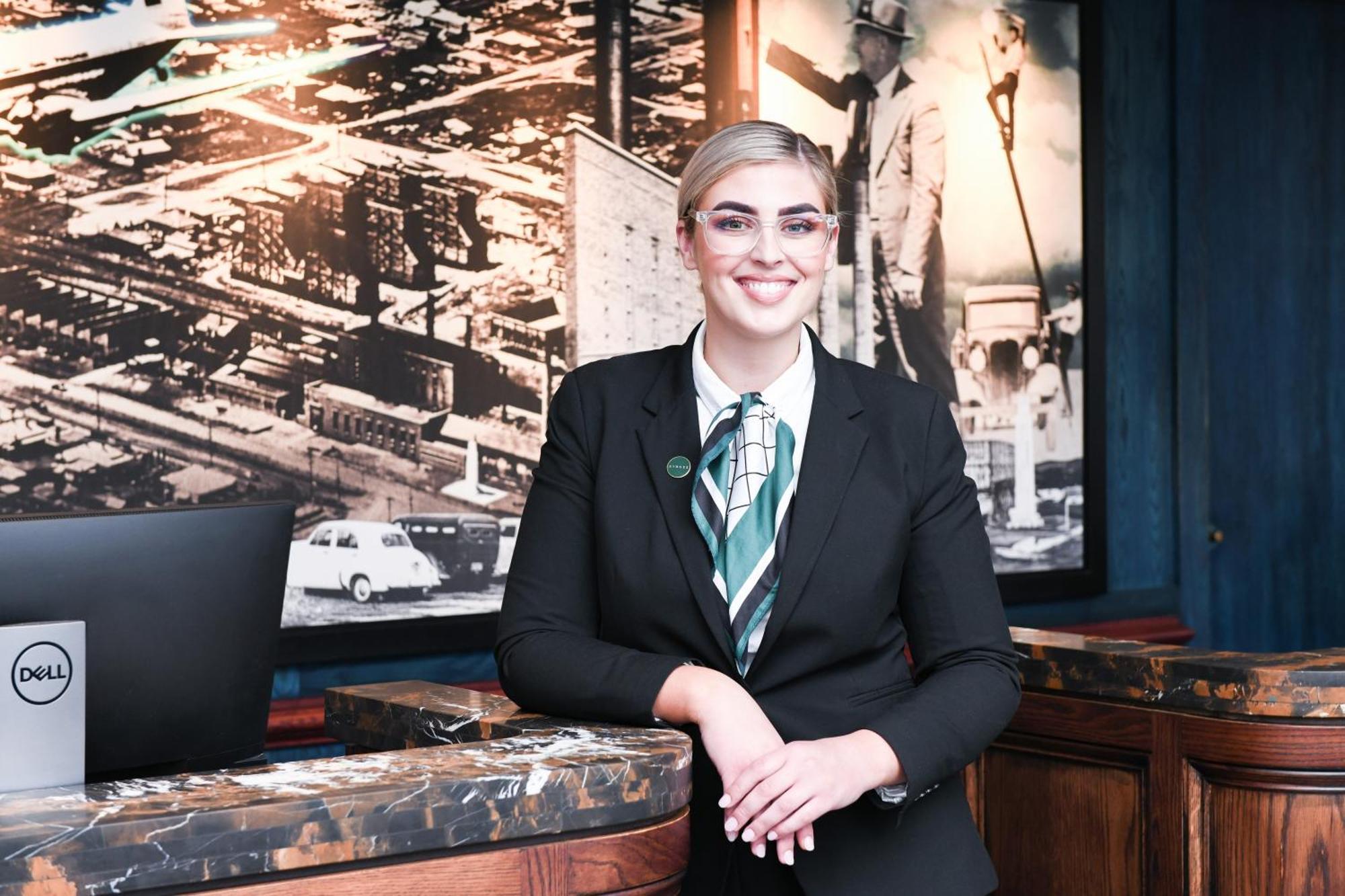 Powerhouse Hotel Tamworth By Rydges Exterior foto A concierge at the Mandarin Oriental, Munich