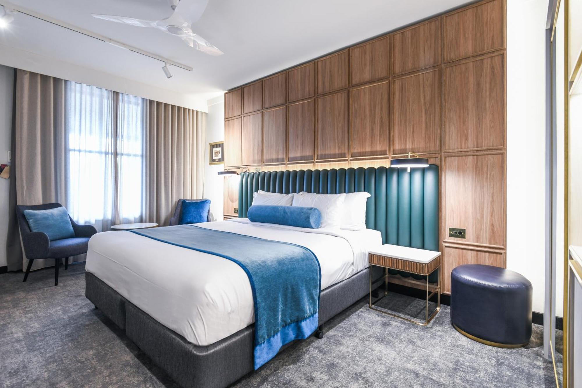Powerhouse Hotel Tamworth By Rydges Exterior foto A bedroom at the hotel